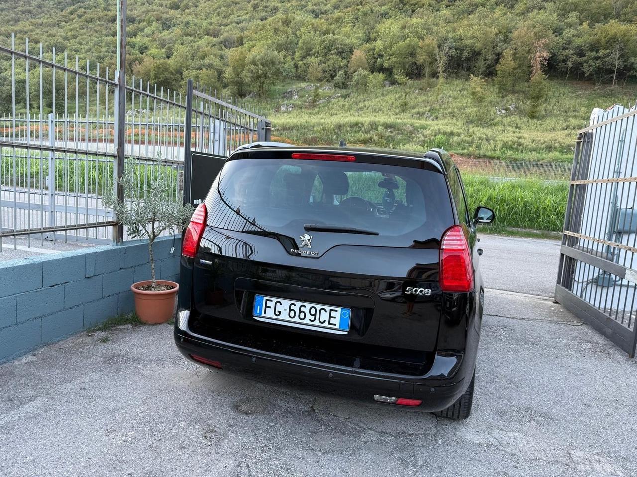 Peugeot 5008 PureTech Turbo 130 S&S Allure
