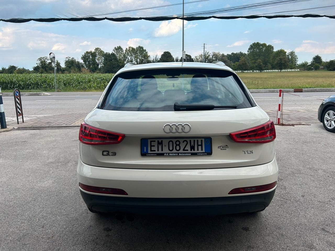 Audi Q3 2.0 TDI 140CV - OK NEOPATENTATI