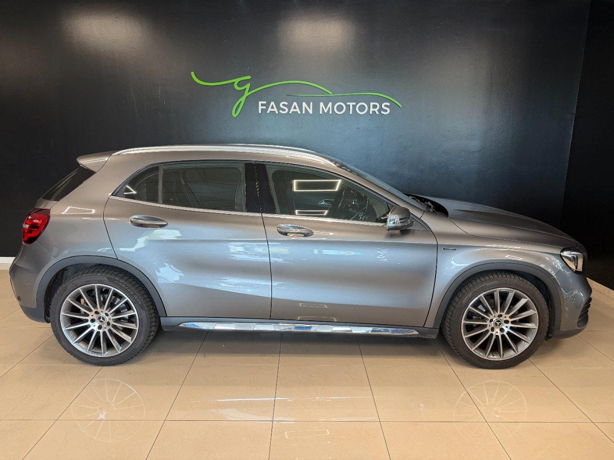 Mercedes GLA 200 Night Edition auto
