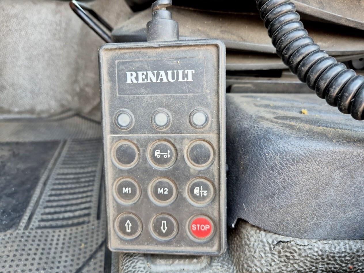 RENAULT MIDLUM 220.12 cassone fisso con gru