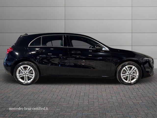 MERCEDES-BENZ A 250 e hybrid EQ Progressive Advanced