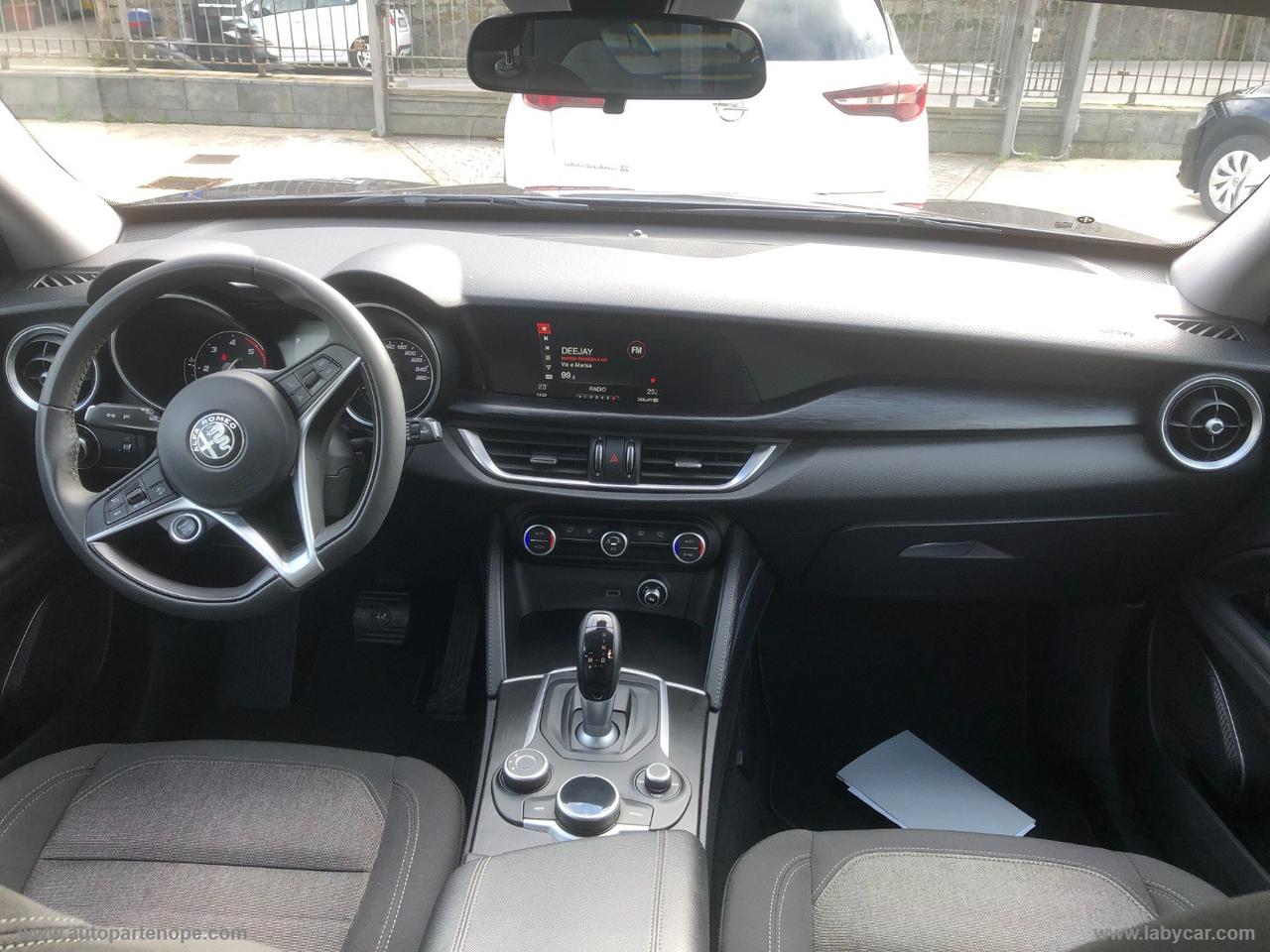 ALFA ROMEO Stelvio 2.2 T.diesel 180 CV AT8 Q4 Bus.