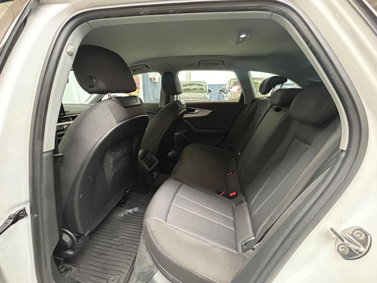 Audi A4 Avant 40 TDI quattro S tronic