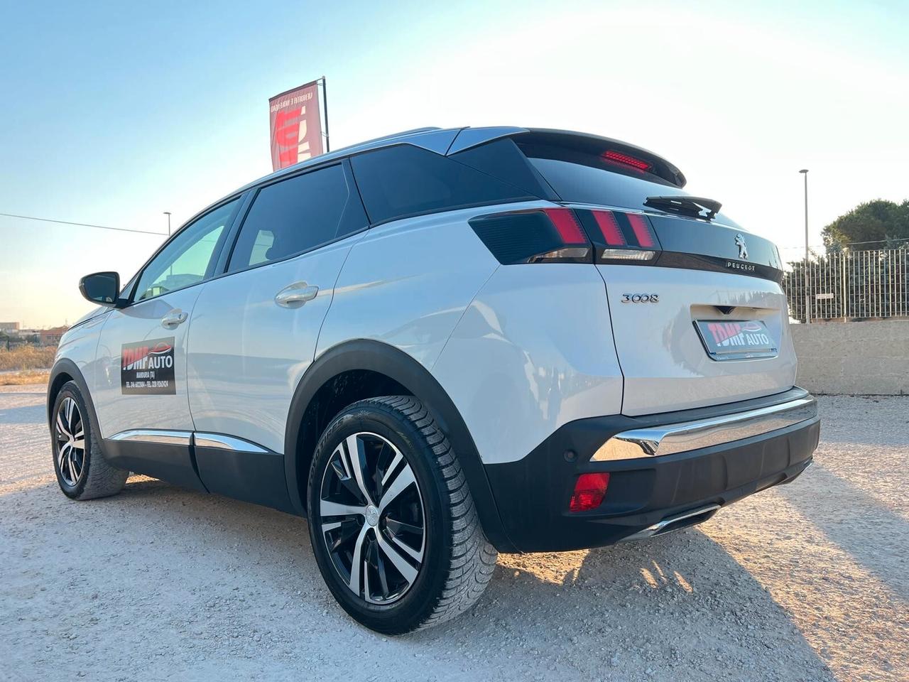 Peugeot 3008 PureTech Turbo 130 GT Line strafull
