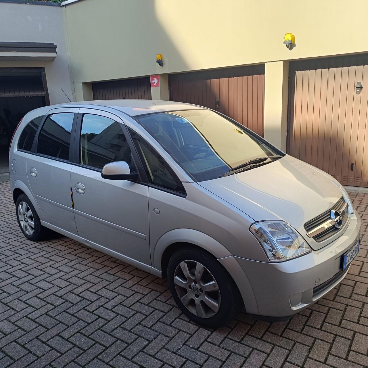 Opel Meriva 1.4 16V Club