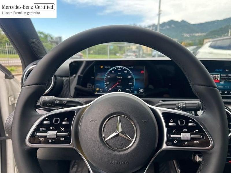 Mercedes-Benz Classe A A 180 D SPORT AUTO