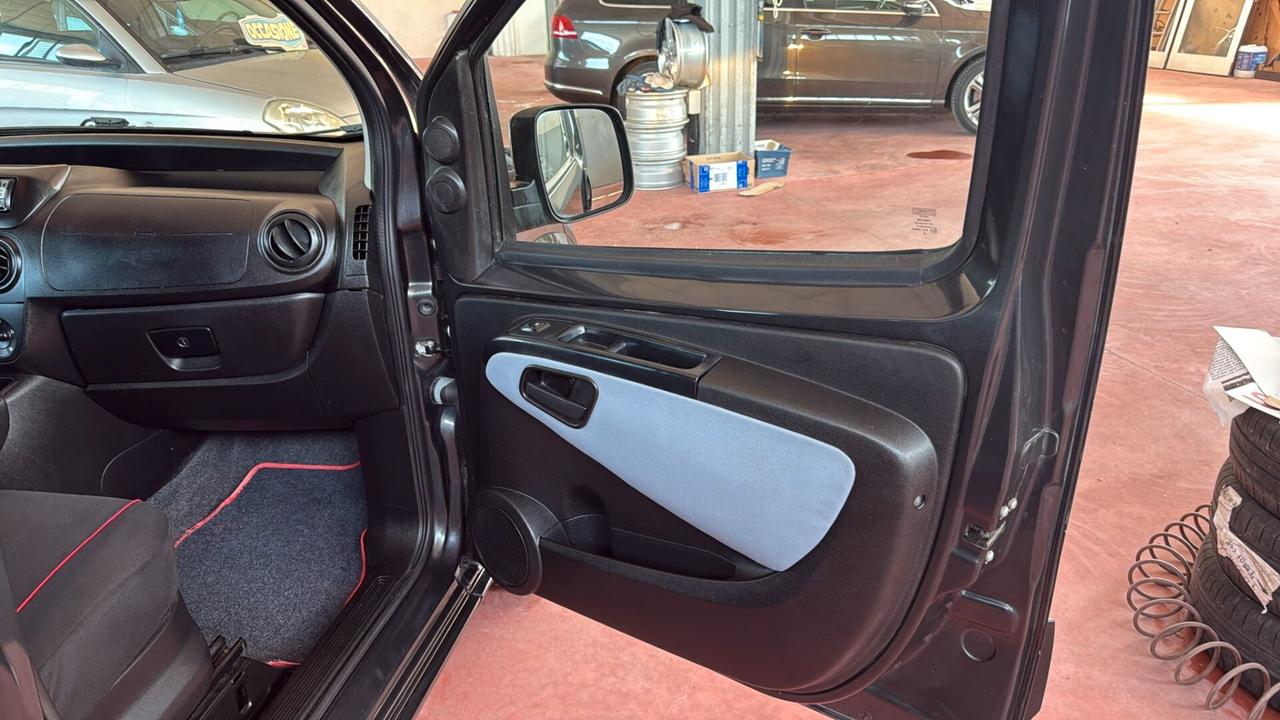 Peugeot Bipper Tepee 1.4 75CV Outdoor
