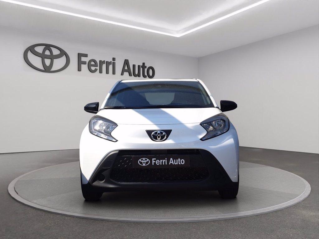TOYOTA Aygo x 1.0 active 72cv del 2024