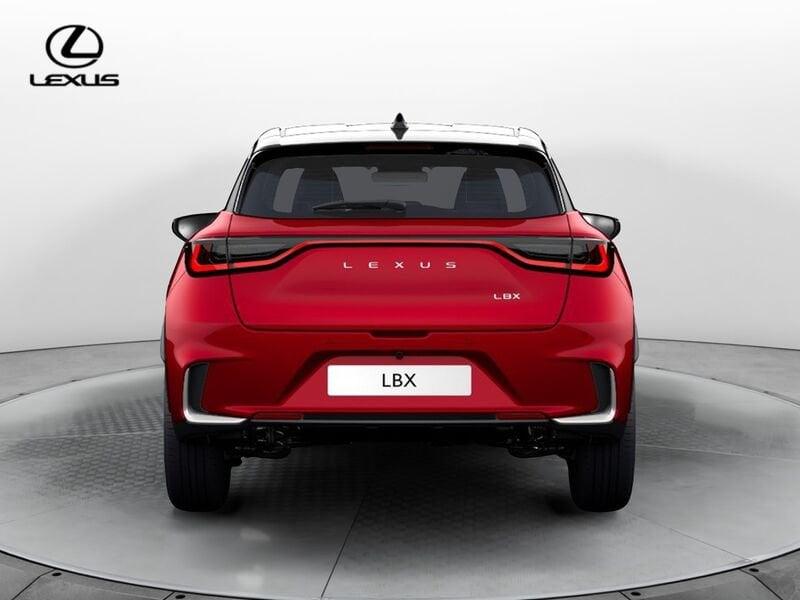 Lexus LBX Hybrid Emotion