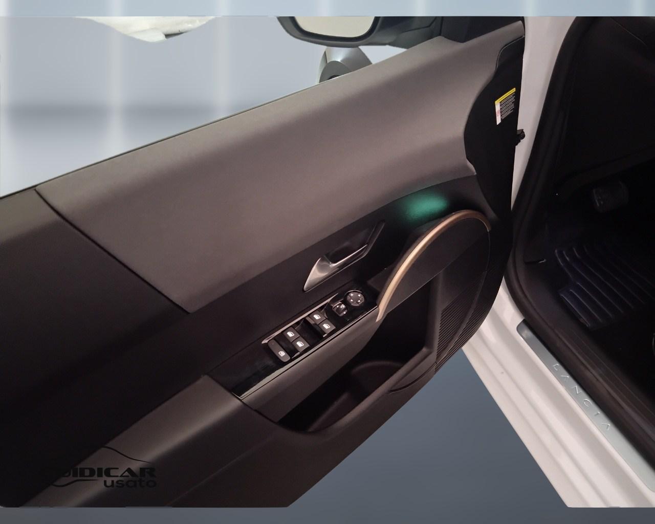 LANCIA Ypsilon IV 2024 - Ypsilon 1.2 mhev LX 110cv e-dct