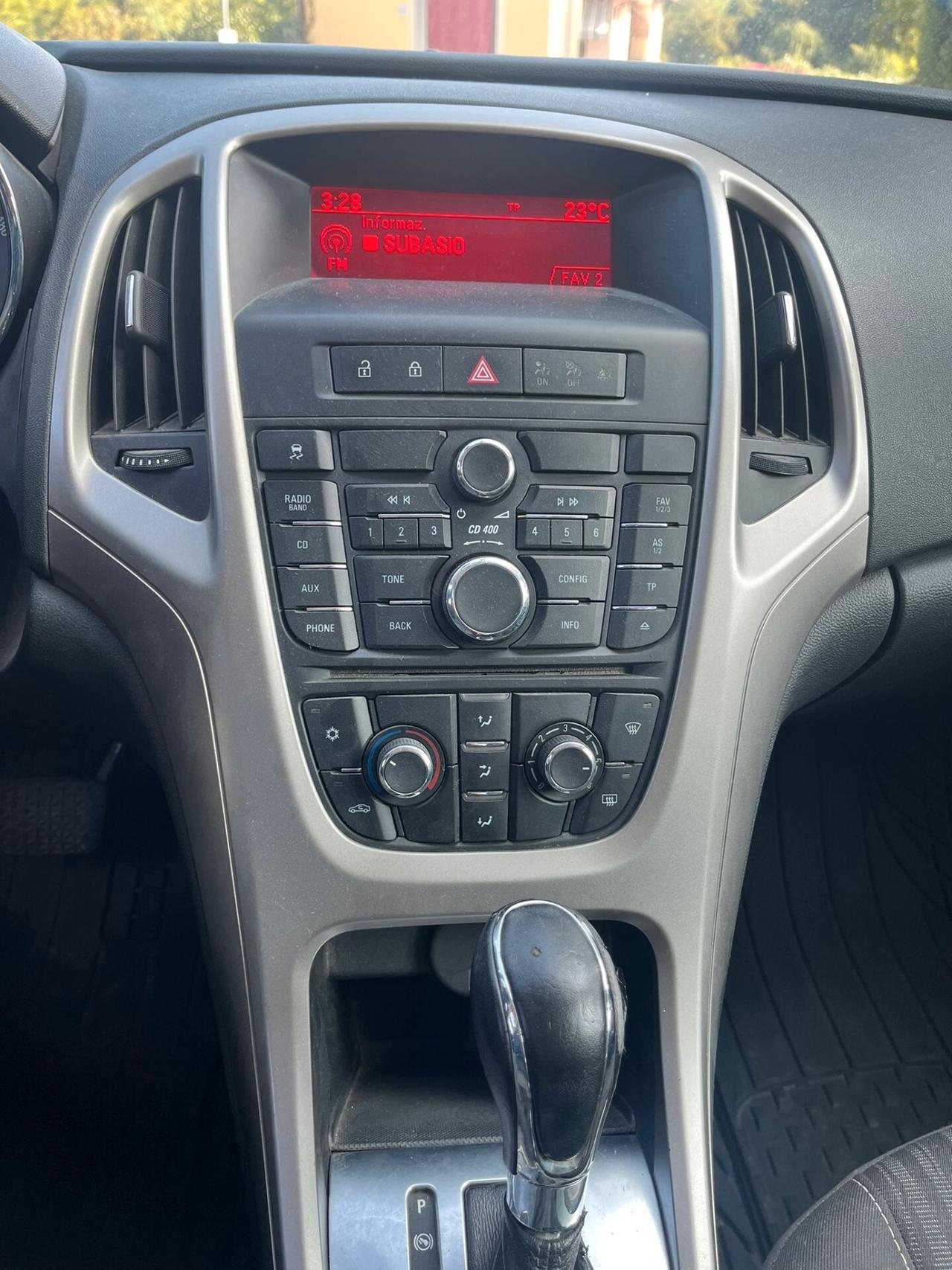 Opel Astra 2.0 CDTI 165CV Sports Tourer aut. Cosmo