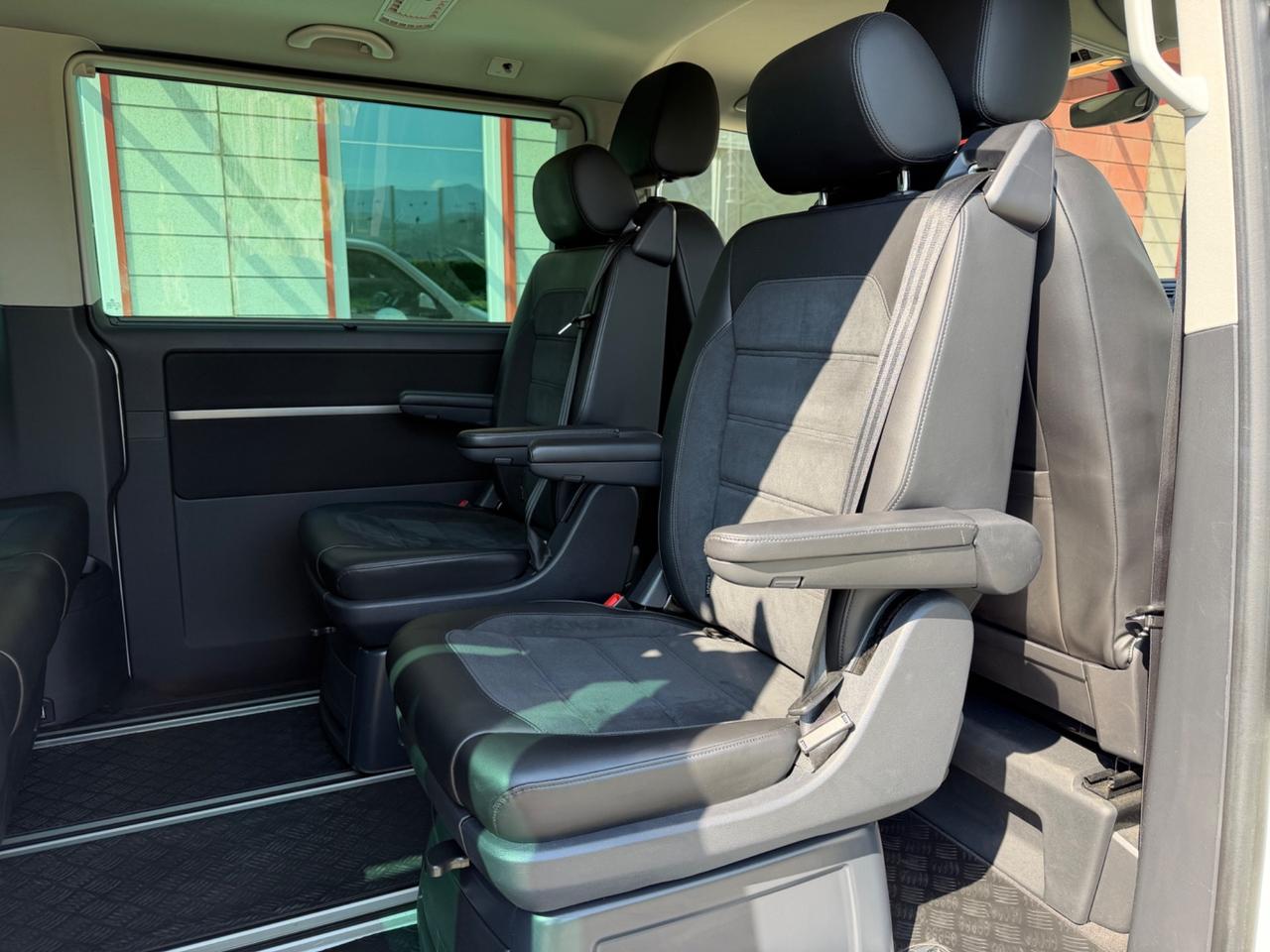 Volkswagen Multivan Highline FULL 4x4 4motion