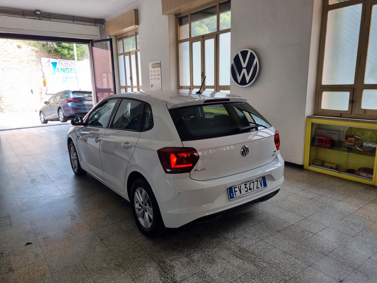 Volkswagen Polo 1.0 TGI 5p. Comfortline CLIMATRONIC, APP CONNECT