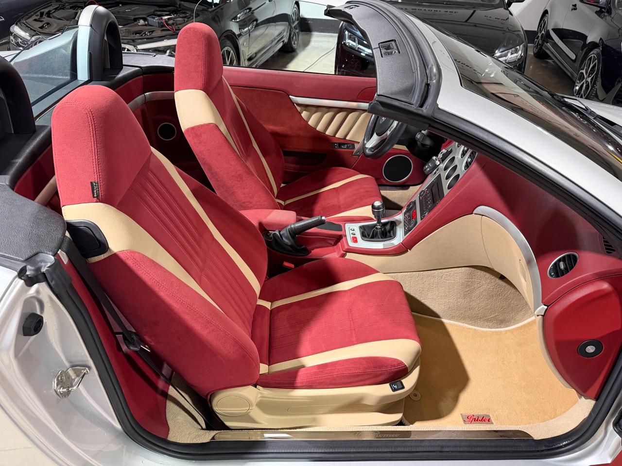 Alfa Romeo Spider 2.2 JTS Exclusive IMPECCABILE