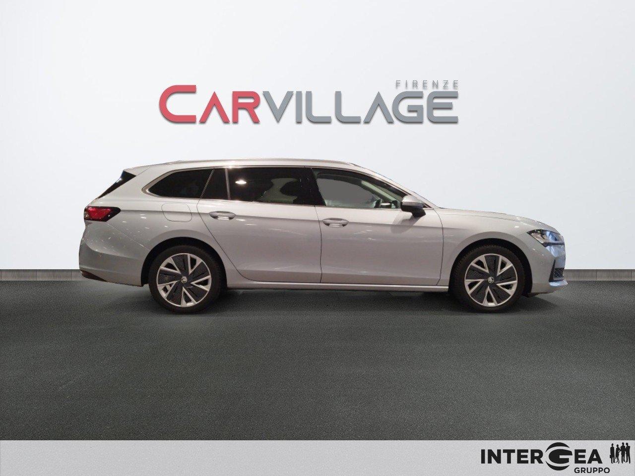 SKODA Superb Wagon 2.0 tdi Style 150cv dsg