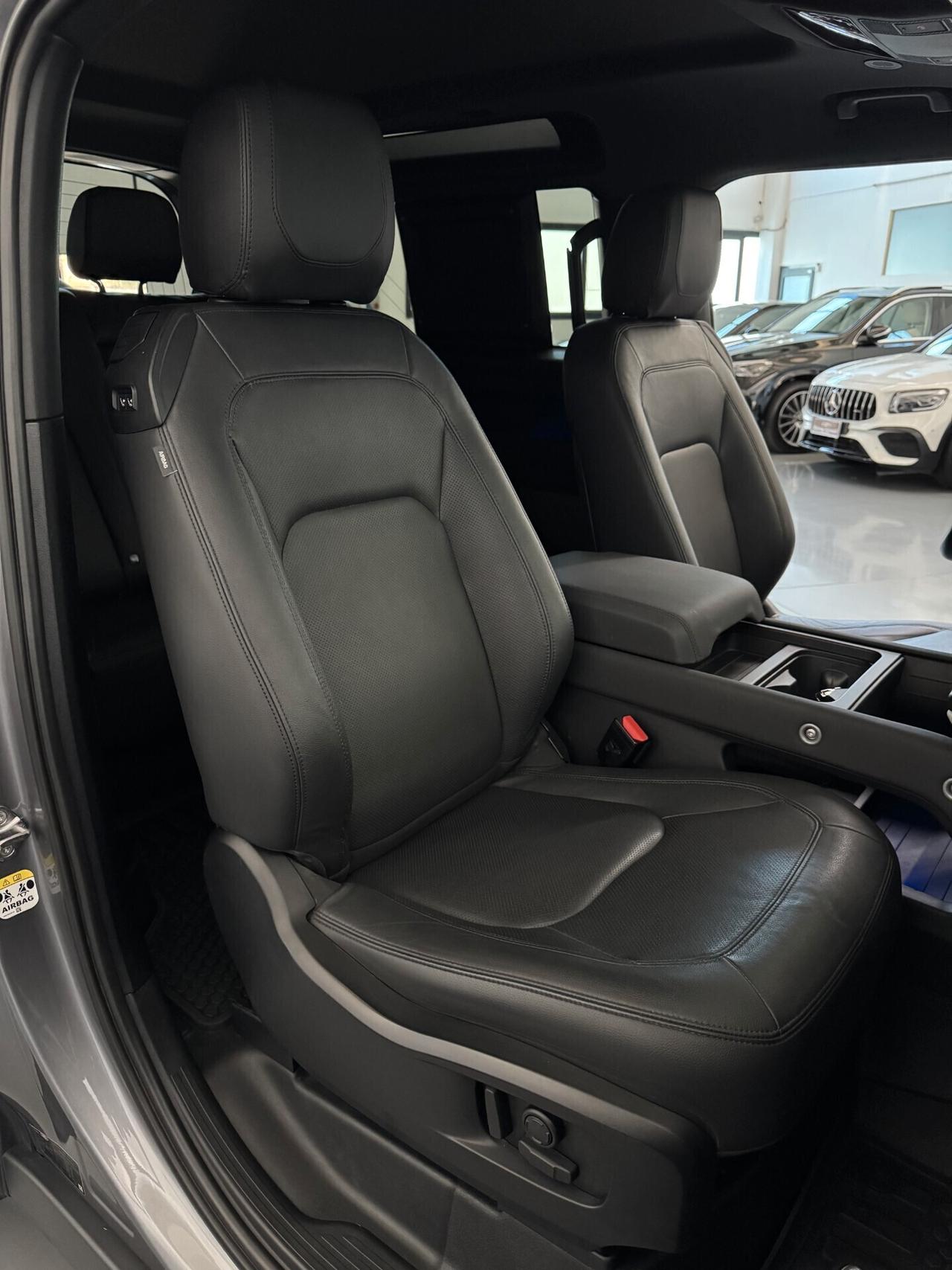 Land Rover Defender 90 SE D200 AWD 3.0cc 200cv Assetto regolabile Navi