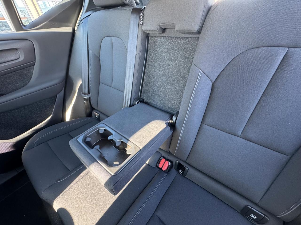 Volvo XC40 T3 Automatica Momentum Pro