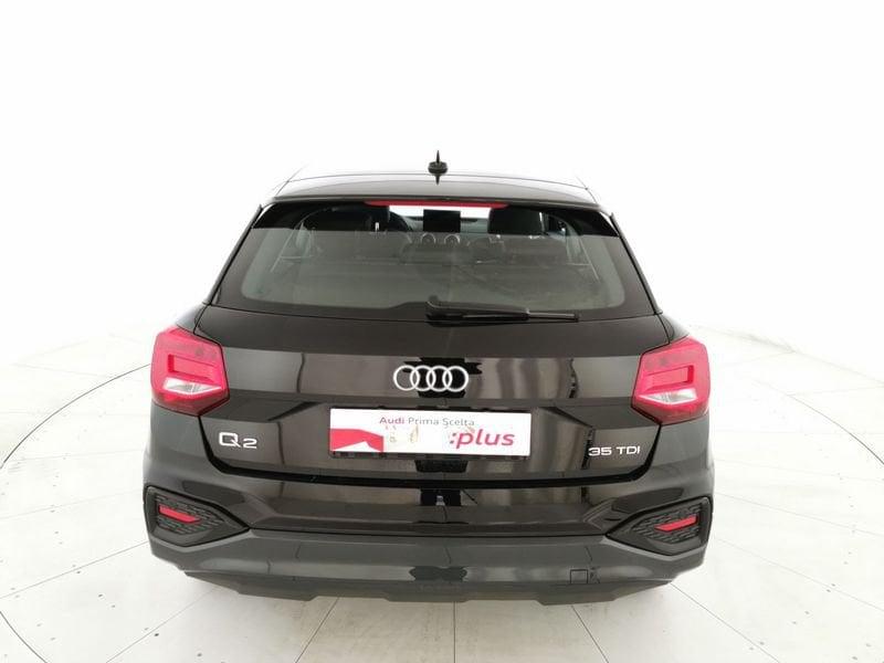 Audi Q2 35 2.0 tdi Business Advanced s-tronic