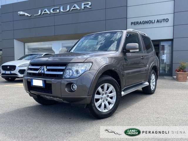 Mitsubishi Pajero 3.2 DI-D 16V 3p. Intense