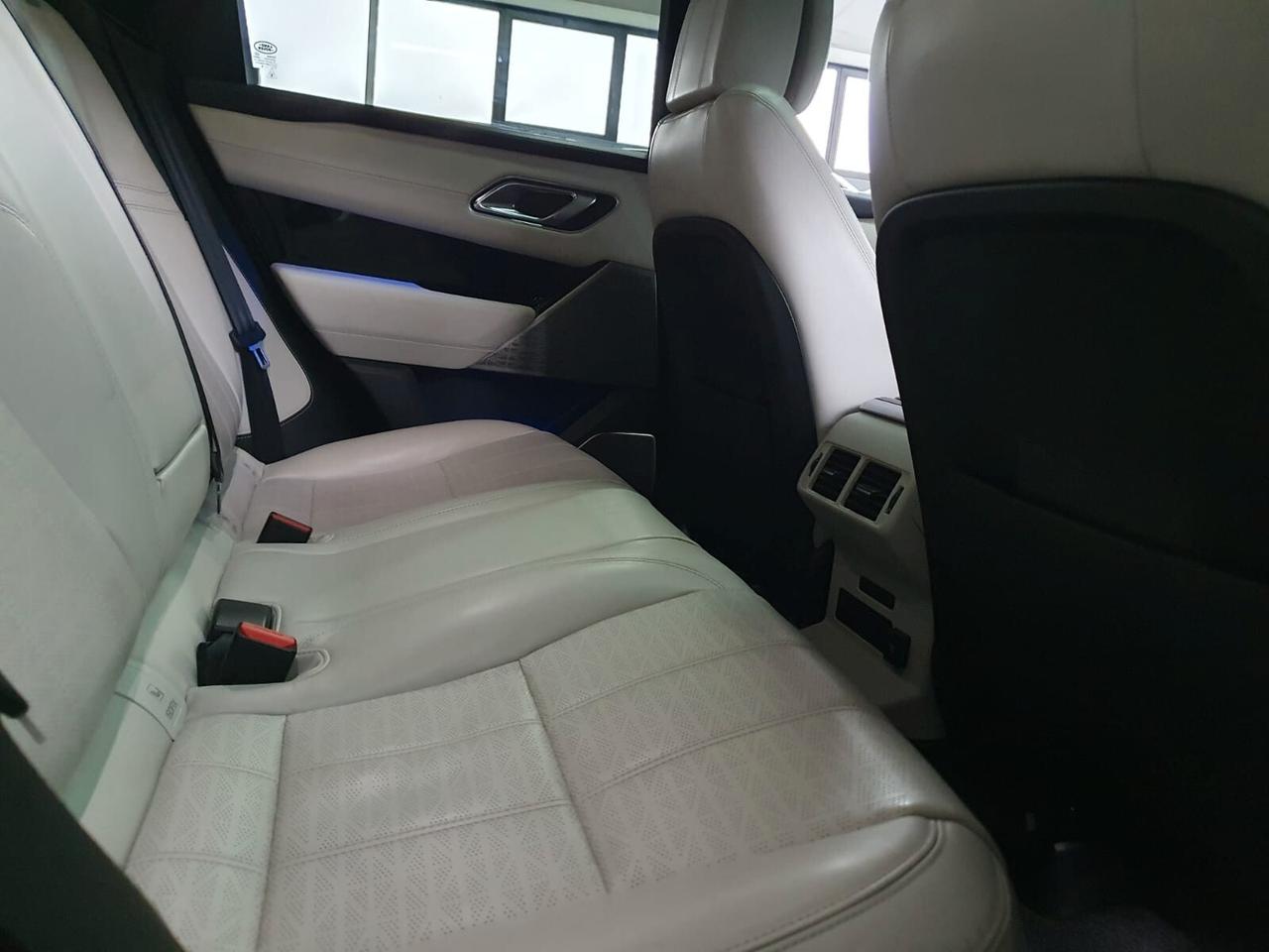 Land Rover Range Velar 2.0D I4 240 CV R-Dynamic HSE