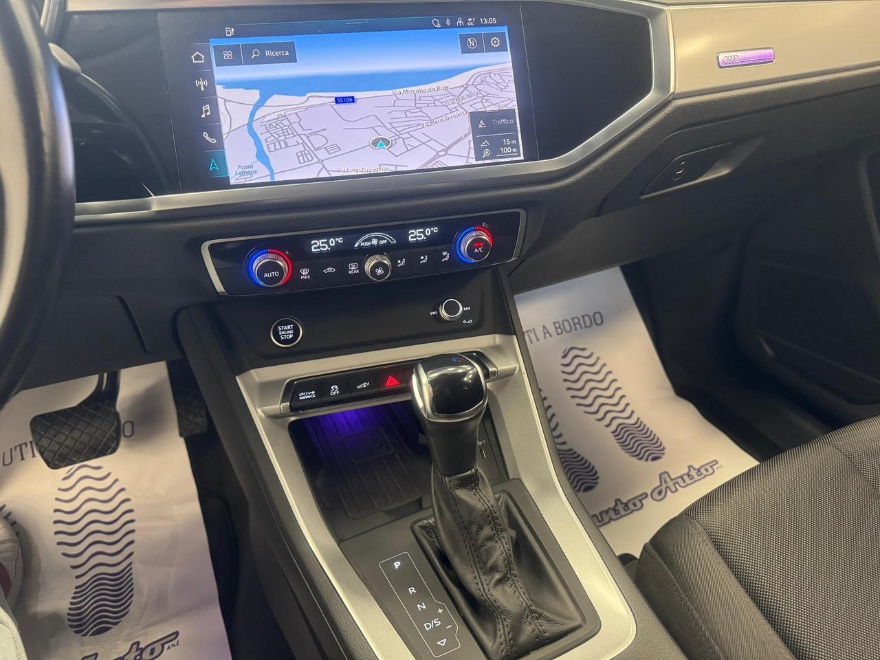 Audi Q3 SPB 45 TFSI e S tronic Business Plus