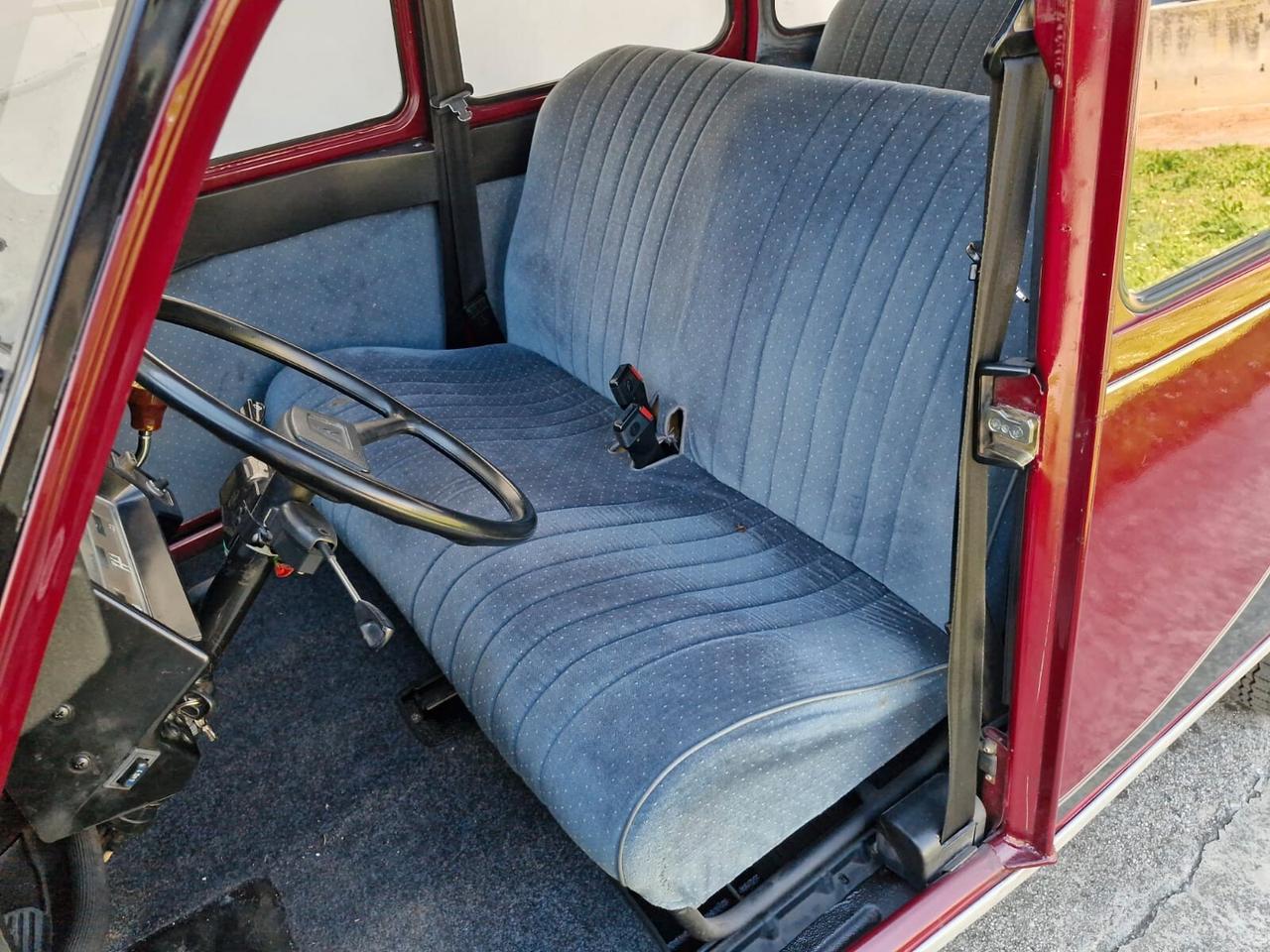 Citroen 2CV 6 Special