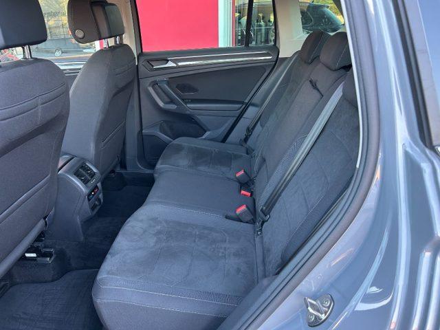 VOLKSWAGEN Tiguan 2.0 TDI 150 CV SCR DSG Elegance