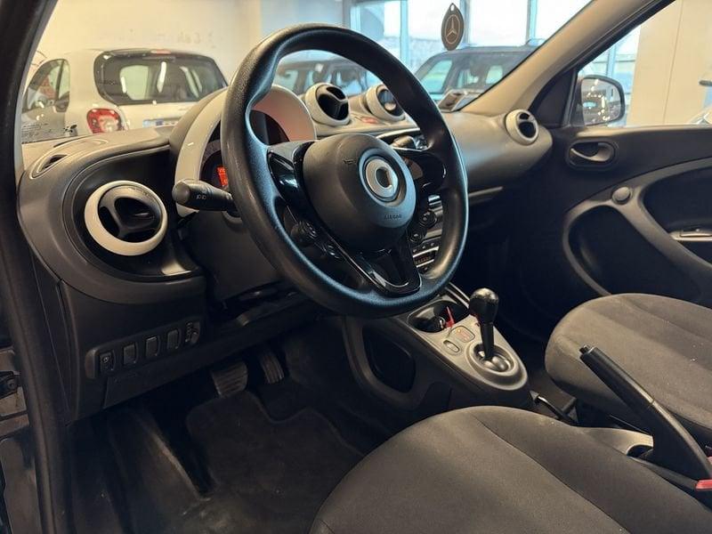 smart forfour 70 1.0 twinamic Youngster