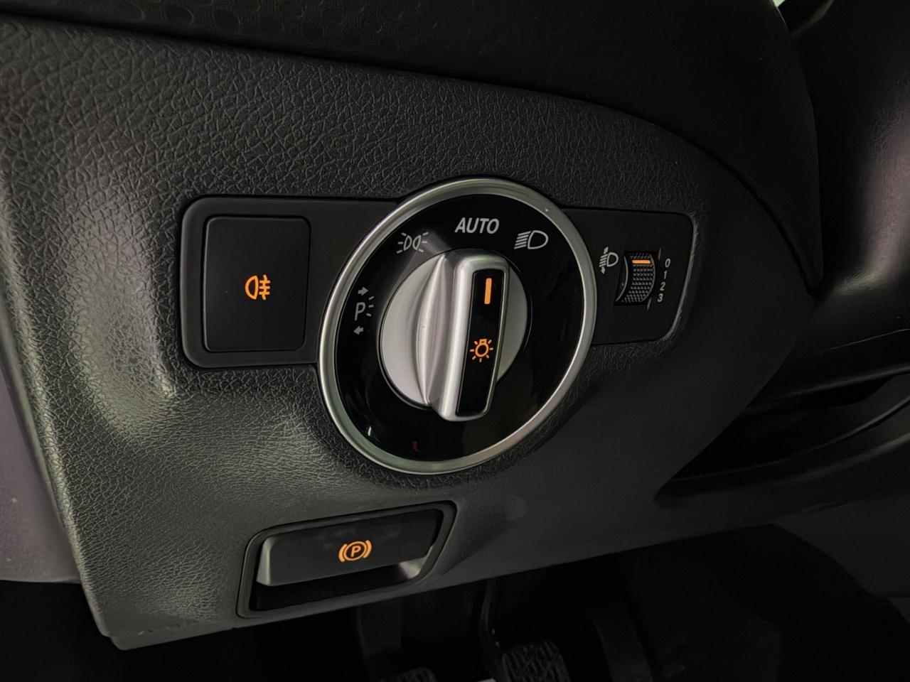 Mercedes-benz Classe A 180d Premium