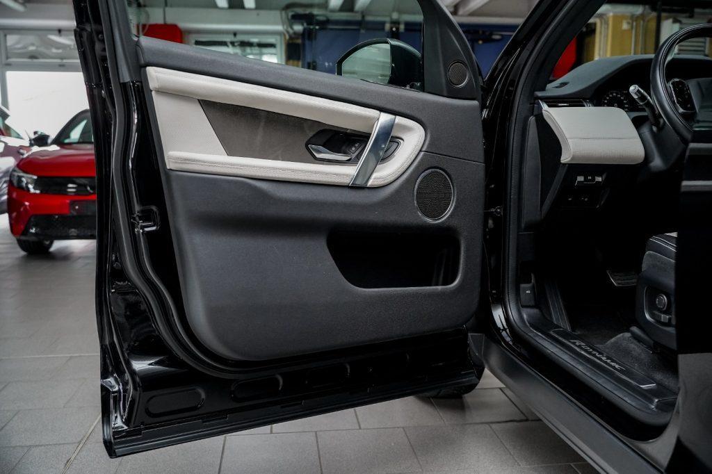 LAND ROVER Discovery Sport 2.0 TD4 180 CV AWD Auto R-Dynamic
