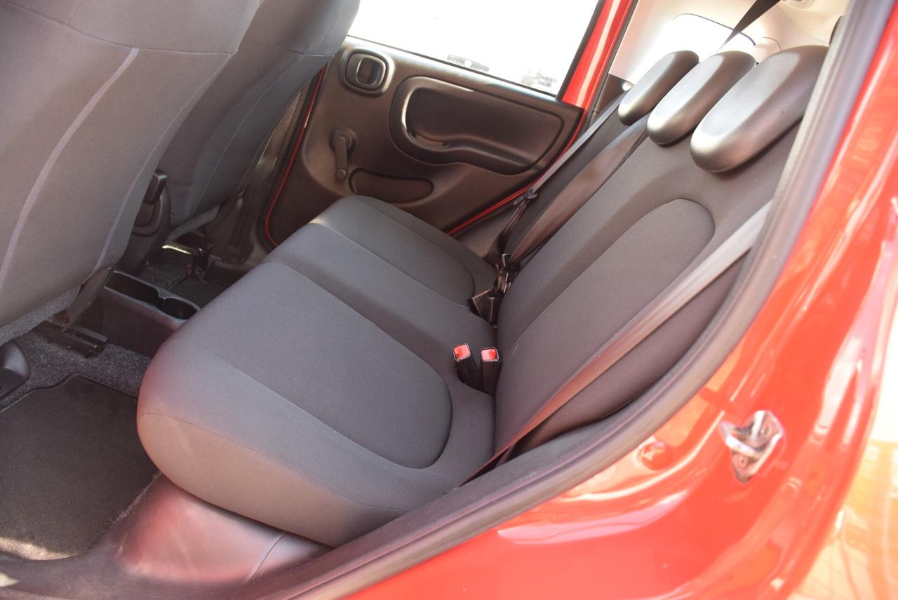 Fiat Panda Cross 1.0 FireFly Hybrid 6M FULL OPTIONAL