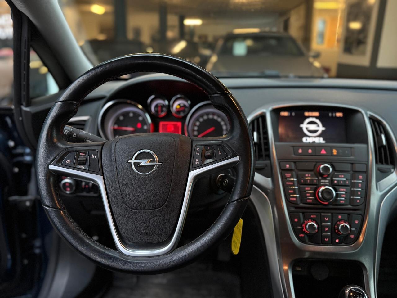 Opel Astra 1.7 CDTI 110CV Sports Tourer Cosmo