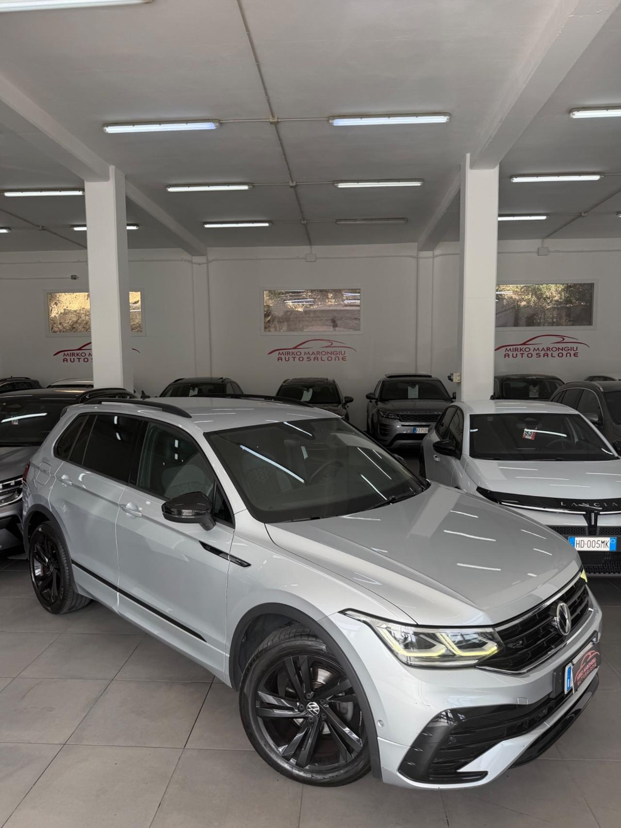 VW Tiguan 2.0 150 CV DSG R-Line FINANZIABILE