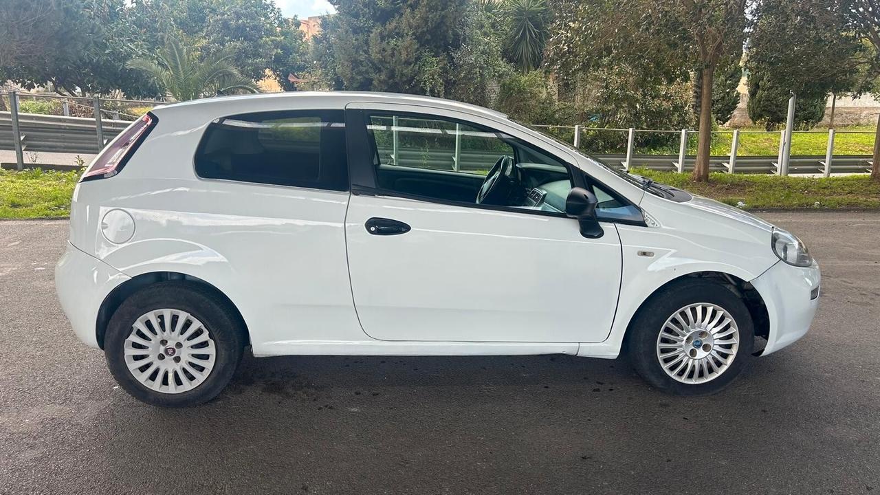 Fiat Punto 1.3 MJT 75CV 3 porte Van 2 posti