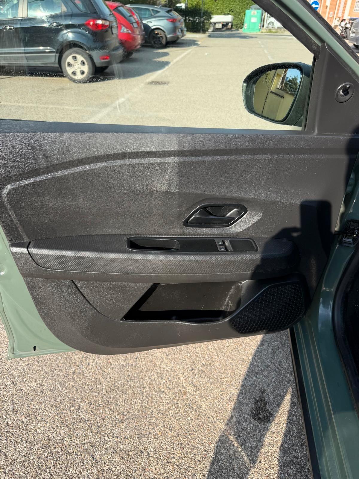 Dacia Sandero Stepway 1.0 tce Gpl - NEOPATENTATI - 12 MESI DI GARANZIA -