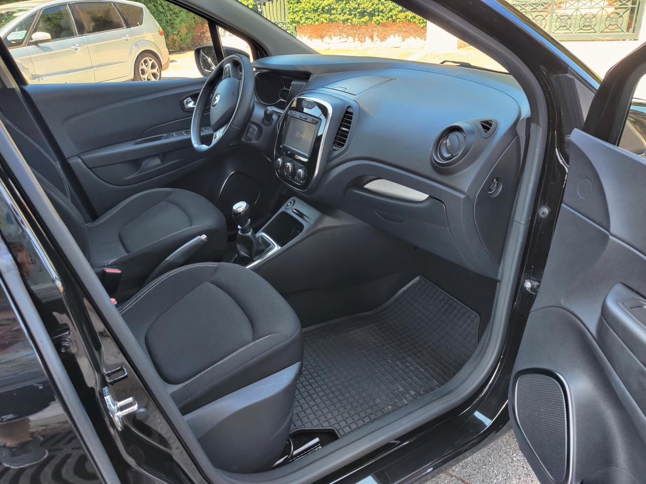 Renault Captur dCi 8V 110 CV Start&Stop Energy Sport Edition2
