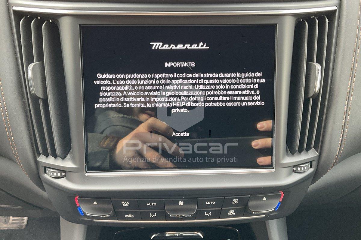 MASERATI Levante V6 Diesel 275 CV AWD Gransport