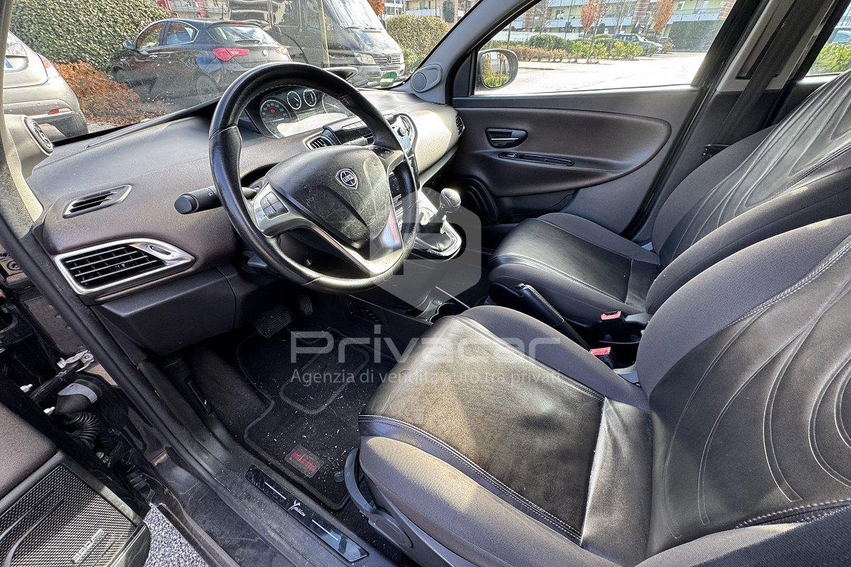 LANCIA Ypsilon 0.9 TwinAir 85 CV 5 porte S&S DFN Gold