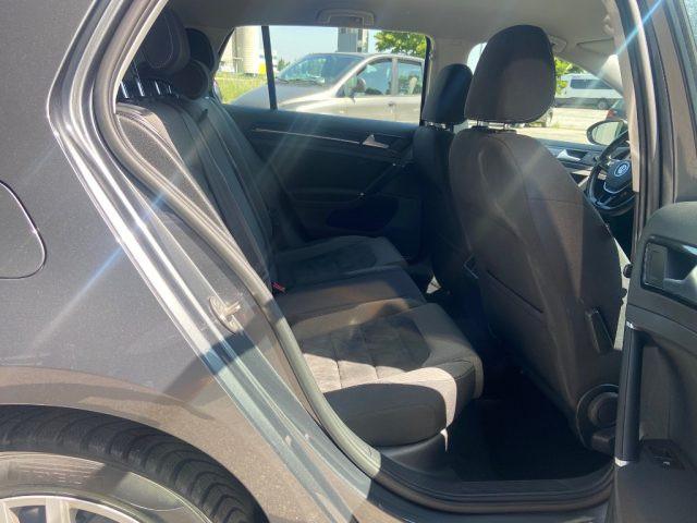 VOLKSWAGEN Golf 1.4 TGI DSG 5p. Highline BlueMotion