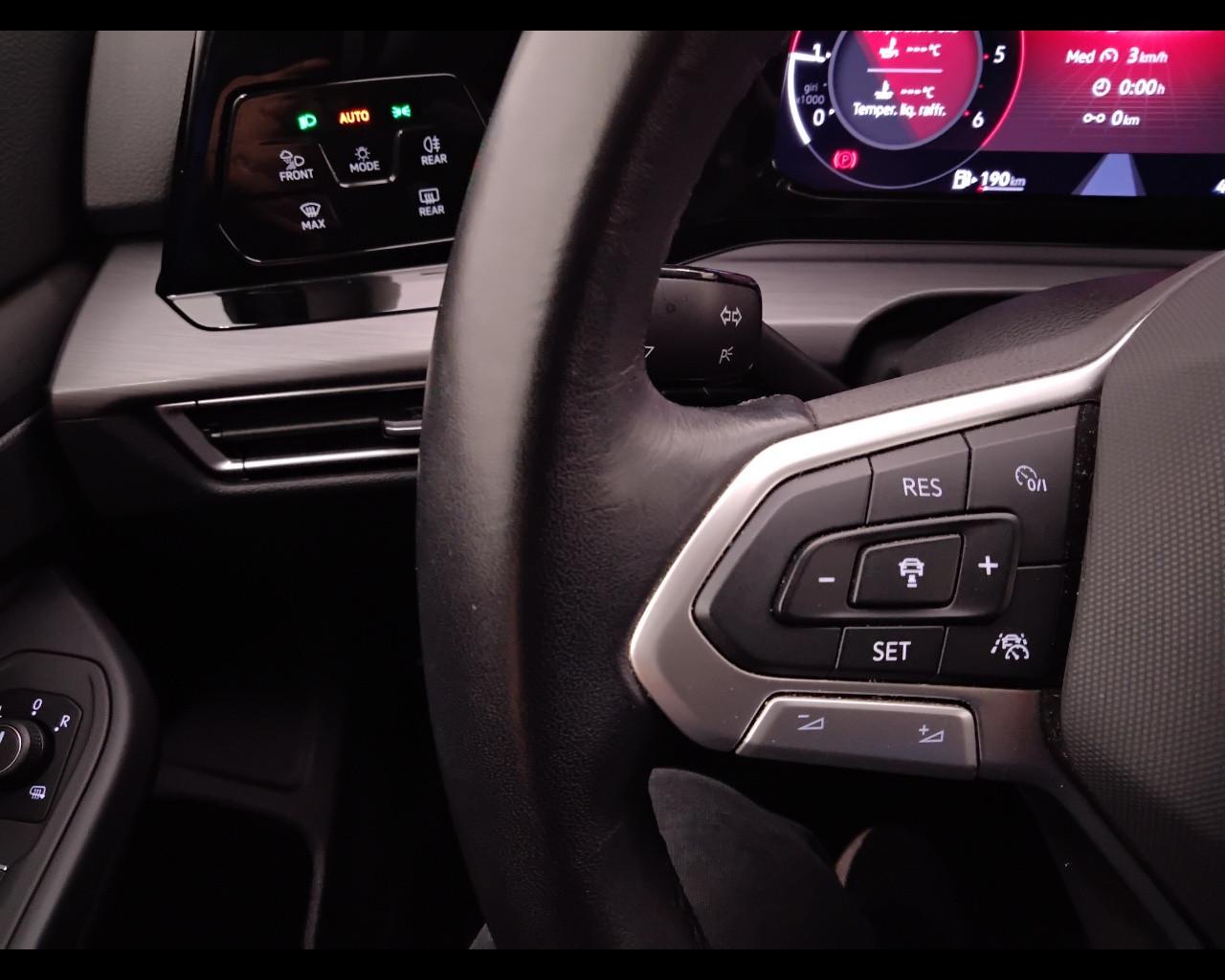 VOLKSWAGEN Golf VIII 2020 - Golf 2.0 tdi Style 115cv