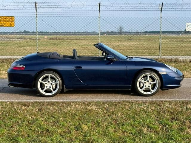 Porsche 911 996 Carrera 4 cat Cabriolet