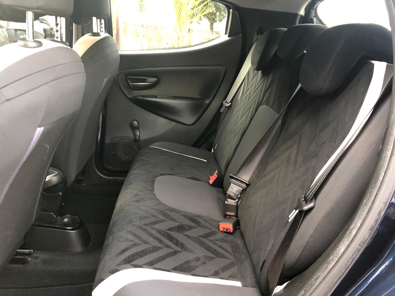 Lancia Ypsilon 1.2 69 CV 5 porte Gold