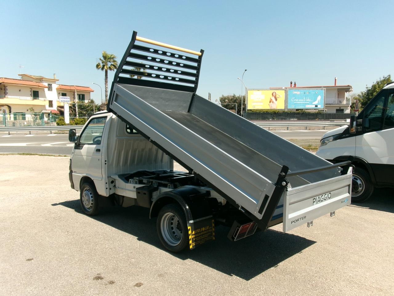 Piaggio Porter PIAGGIO PORTER MAXXI 1.3 16V BENZINA GEMELLATO RIBALTABILE