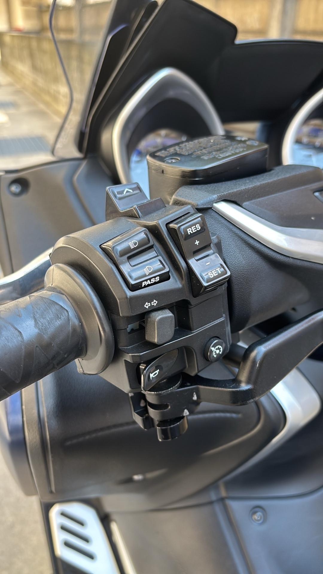 Yamaha TMAX 530 DX Abs