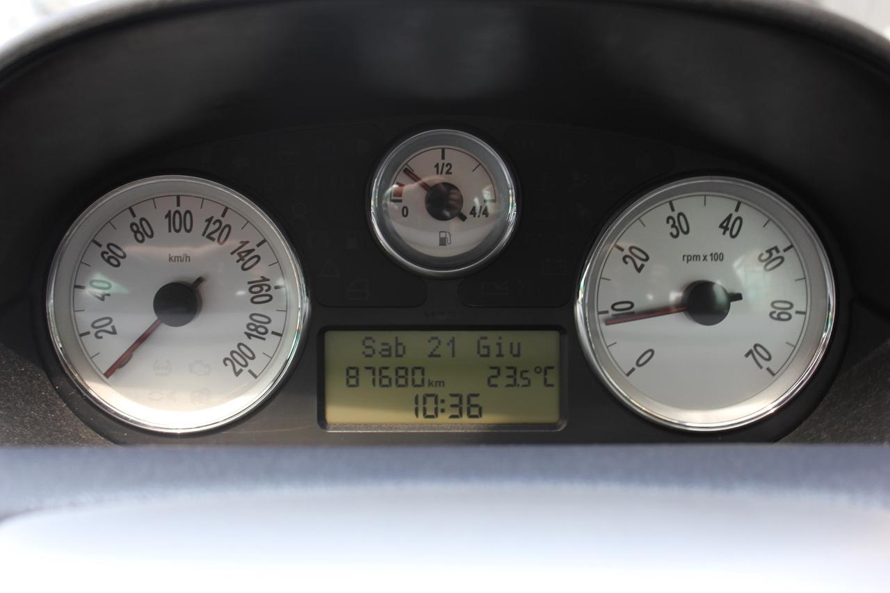 Lancia Ypsilon 1.2 ORO FRIZIONE NUOVA APPENA FATTA NEOPATENTATI