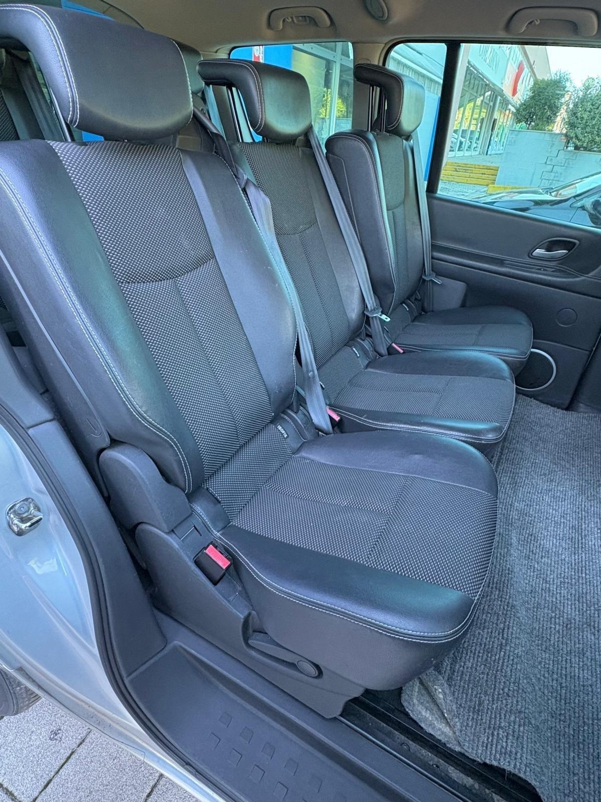 Renault Espace 7 posti 2.0 dci