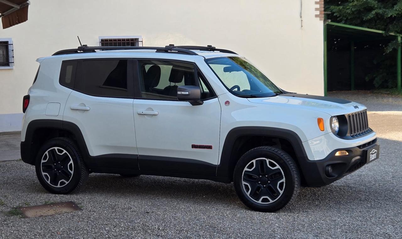 Jeep Renegade 2.0 Mjt 170CV 4WD Low Trailhawk