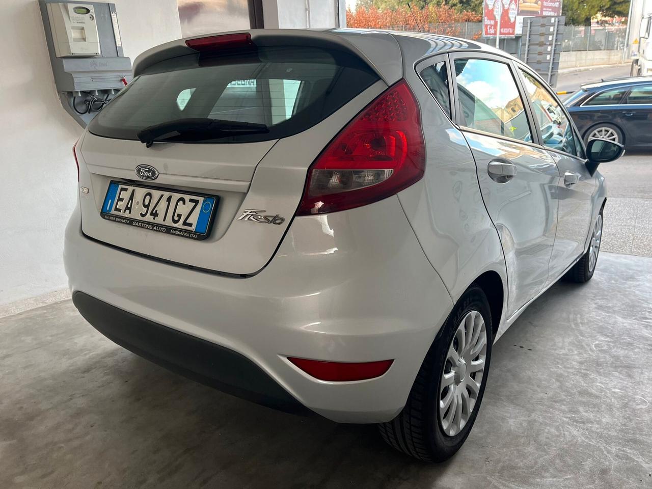 Ford Fiesta 1.4 TDCi 5p. Titanium