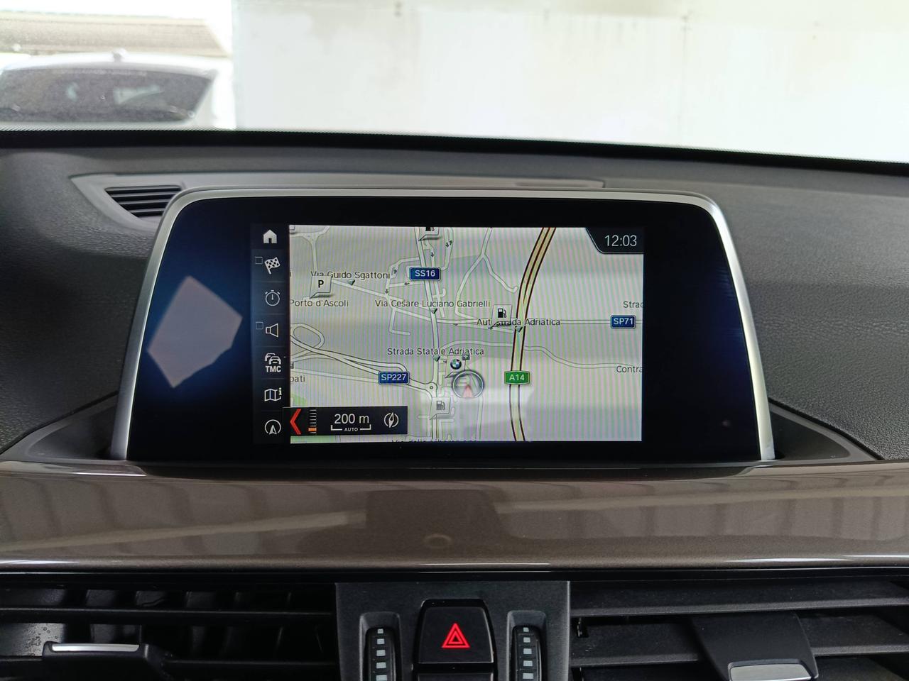 BMW X1 F48 - X1 sdrive18d xLine auto