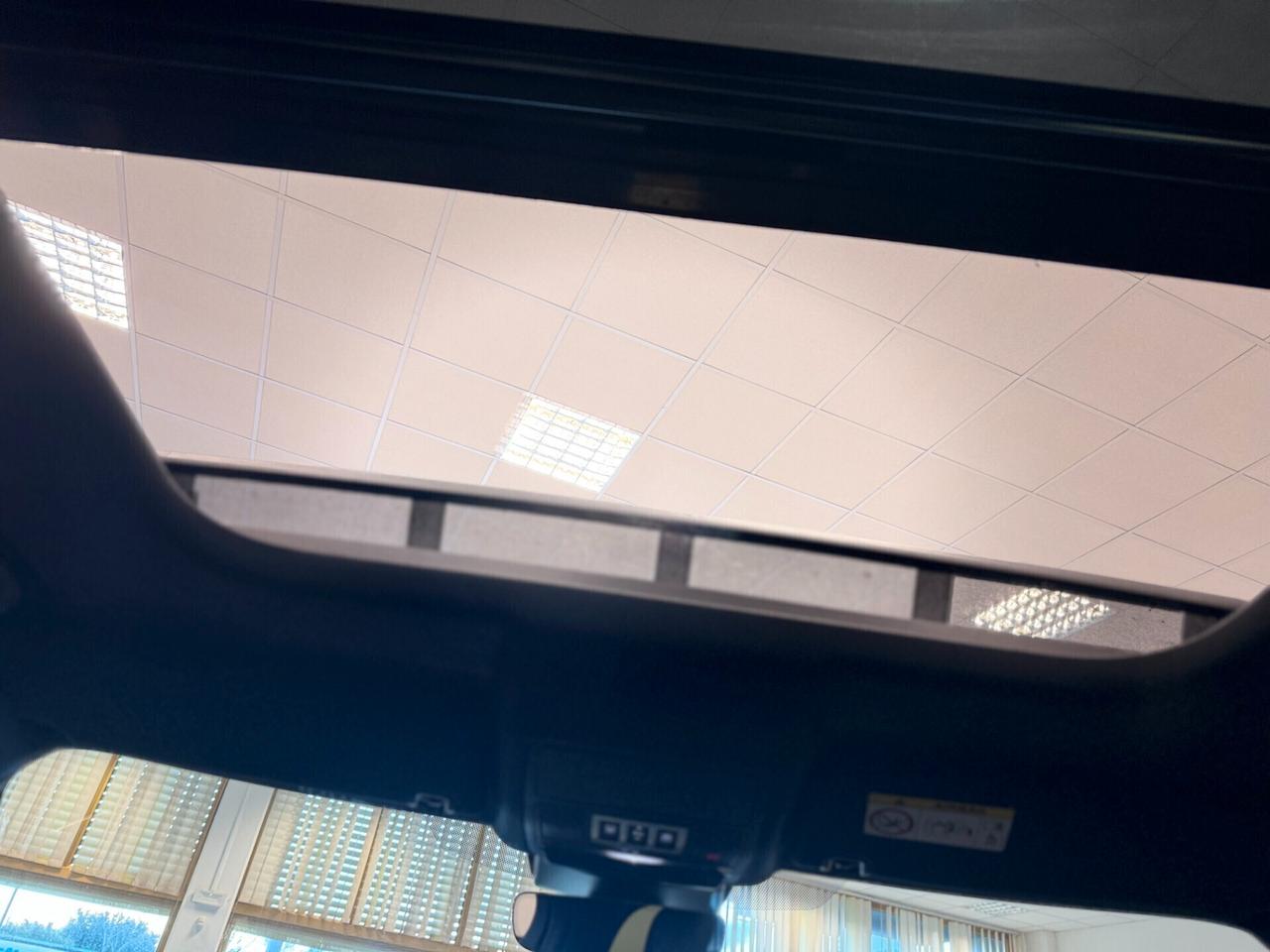 Land Rover Discovery 2.0 SD4 240 CV HSE Luxury 7 POSTI